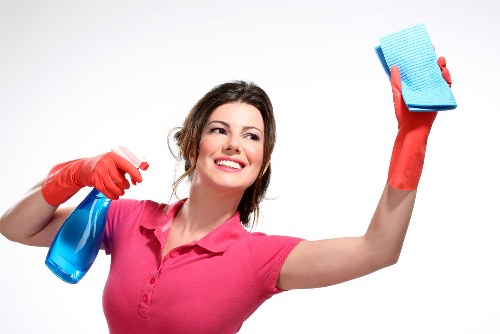 Eco-friendly end of tenancy cleaning tools and supplies